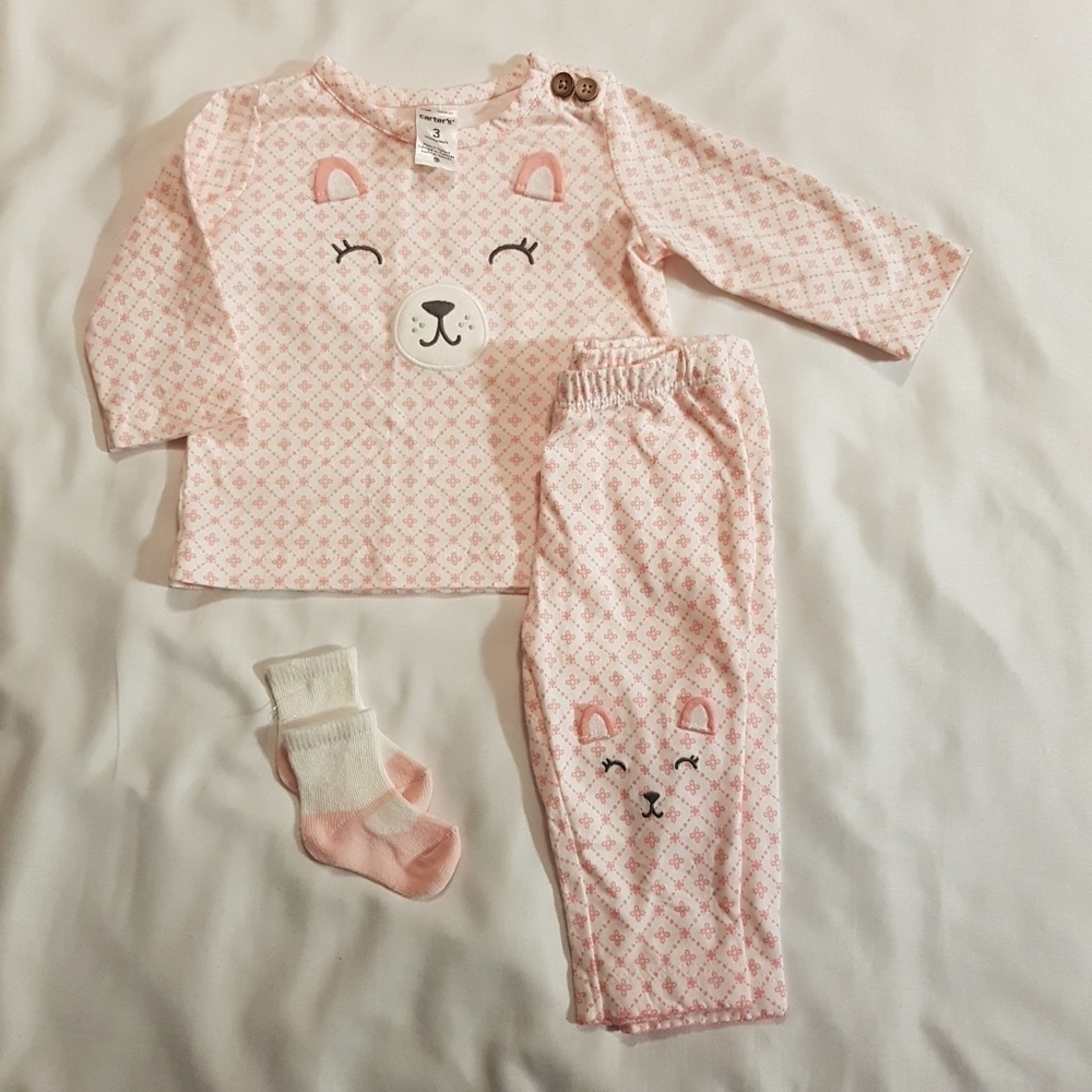 Carter's bear pink 3 month outfit 2 piece with socks